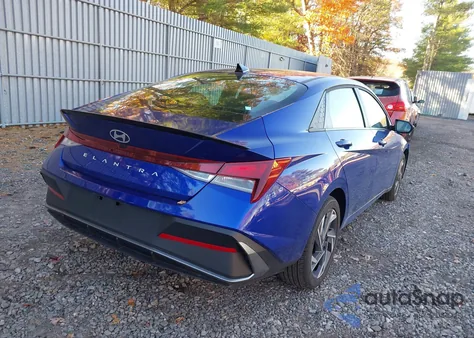 2025 Hyundai Elantra Sel Sport z USA, uszkodzony, nr VIN KMHLM4DG2SU021942